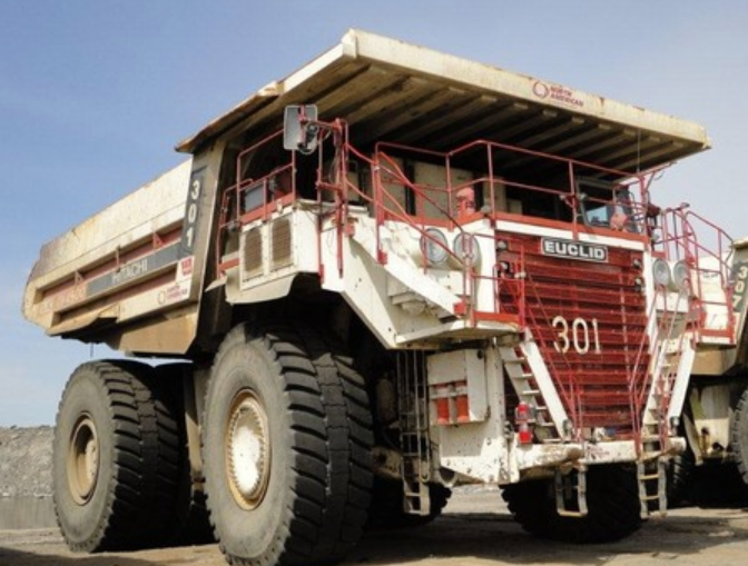 HITACHI EUCLID EH 4500